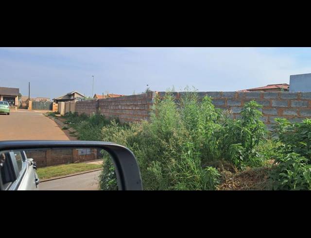 LAND FOR SALE IN MABUYA PARK